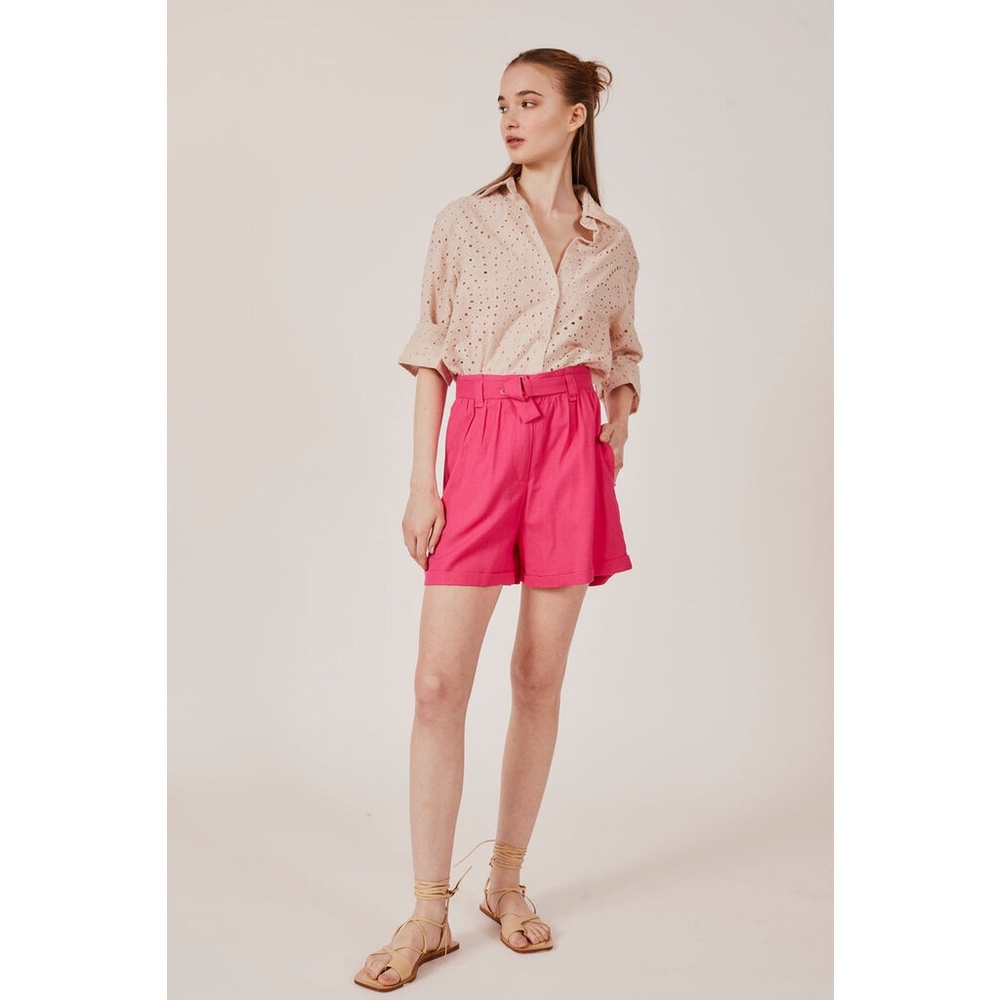 NWT Pink Linen Belted Deluc Shorts